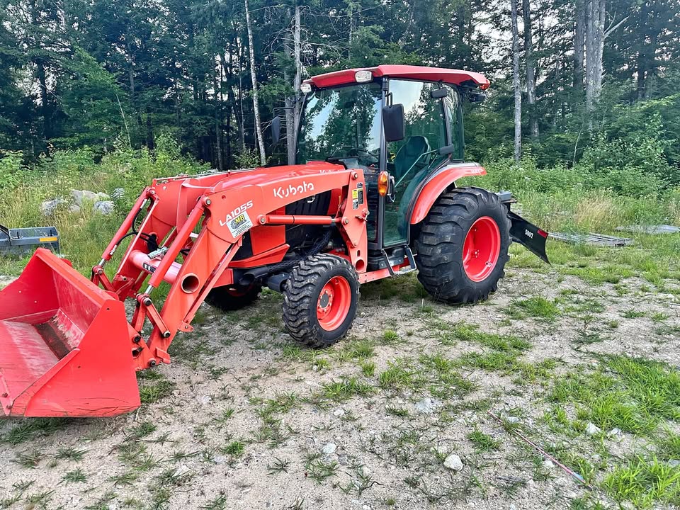 2022 Kubota L4760hstc