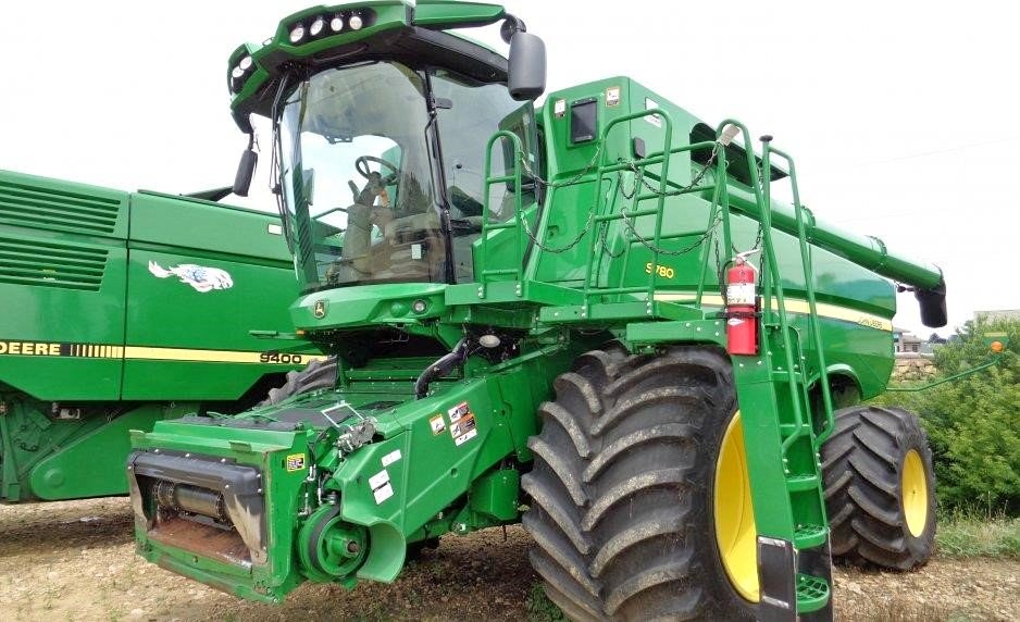 2021 John Deere s780